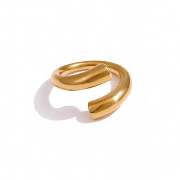 gold chunky ring